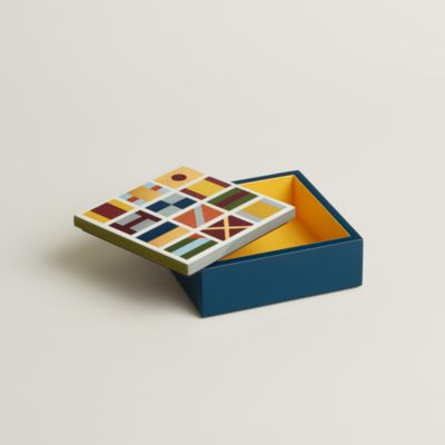 HERMES ネイビー 放射状模様 皿 Made in France HERMES ネイビー 放射状模様 皿 Made in France